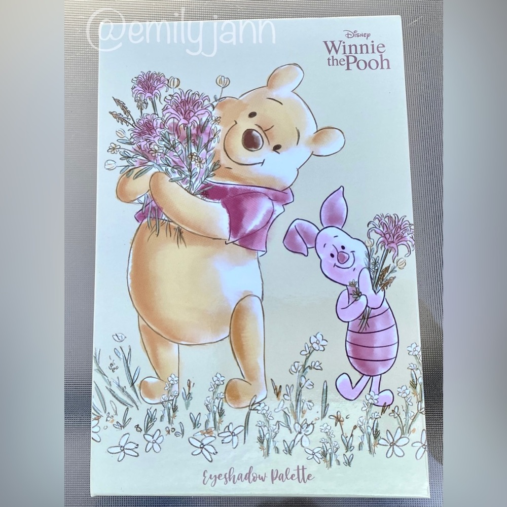 Winnie the Pooh🍯Eyeshadow Palette - Picture 2 of 11